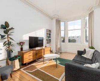 Secondary image of 12/4 Haymarket Terrace, Edinburgh, EH12 5JZ