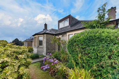 41 Craigleith Drive,
Edinburgh,
EH4 3JU - image 31