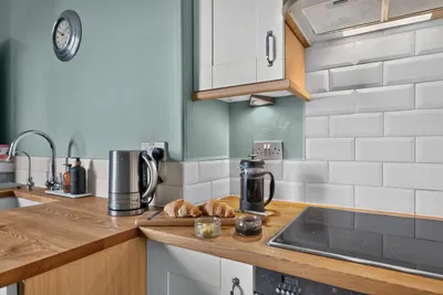 38 Lennox Row, Edinburgh, Midlothian, EH5 3LT - image 8