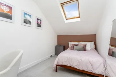 7/2 Carlton Street,
Edinburgh,
EH4 1NE - image 14