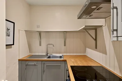 20 Dublin Street,
New Town,
Edinburgh,
EH1 3PP - image 26