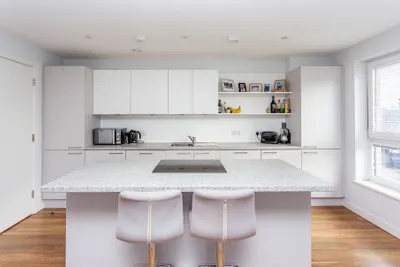 19/17 Salamander Place,
Edinburgh,
EH6 7JJ - image 3