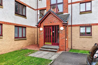 25/8 South Elixa Place, Edinburgh, Midlothian, EH8 7PG - image 35