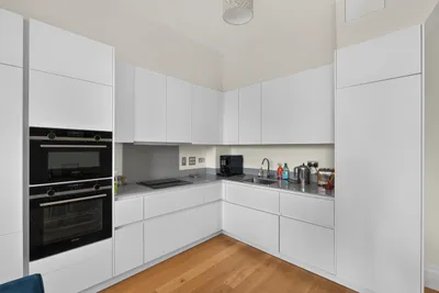 Flat 3, 49 Sassoon Grove, Edinburgh, Midlothian, EH10 5FB - image 3