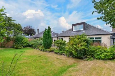 41 Craigleith Drive,
Edinburgh,
EH4 3JU - image 28