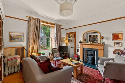 17 Avondale Place,
Edinburgh,
EH3 5HX - image 2