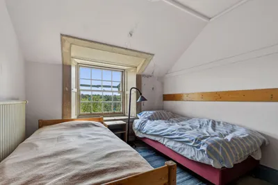 Valleyfield House, 
17 High Street, 
Penicuik, 
EH26 8HS - image 21