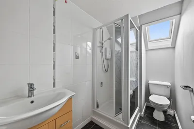 41 Craigleith Drive,
Edinburgh,
EH4 3JU - image 22