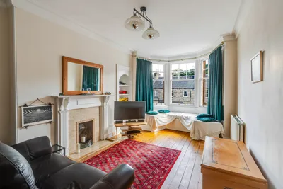 7/1 Craigcrook Place, Edinburgh, Midlothian, EH4 3NG - image 2