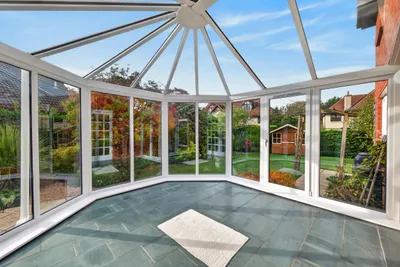 16 King's Cramond, Edinburgh, Midlothian, EH4 6RL - image 8
