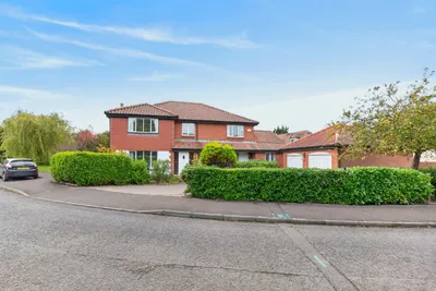 16 King's Cramond, Edinburgh, Midlothian, EH4 6RL - image 39