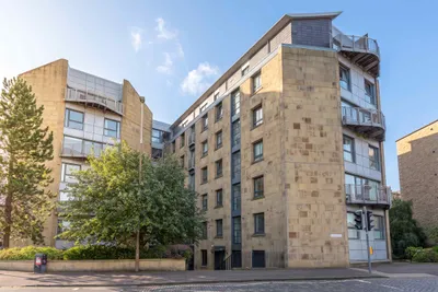 97/4 East London Street,
Edinburgh,
EH7 4BF - image 1