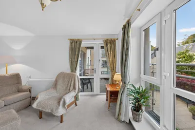 Flat 16 Clifton Mews, 43 Baileyfield Road, Edinburgh, Midlothian, EH15 1NA - image 5