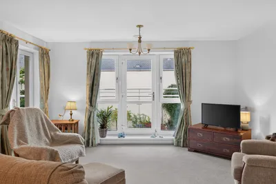 Flat 16 Clifton Mews, 43 Baileyfield Road, Edinburgh, Midlothian, EH15 1NA - image 3