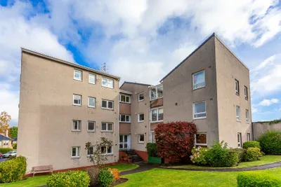1 East Court, Ravelston House Park, Edinburgh, Midlothian, EH4 3LZ - image 1