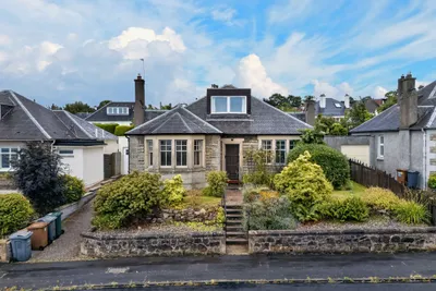 41 Craigleith Drive,
Edinburgh,
EH4 3JU - image 1