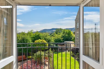 Flat 14 Caiystane Court, 11 Oxgangs Road North, Edinburgh, Midlothian, EH13 9AA - image 5