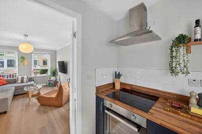147/3 Bonnington Road, Edinburgh, Midlothian, EH6 5NJ - image 8