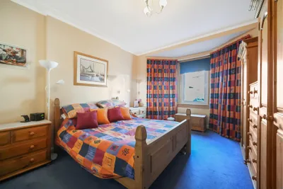 27 Craigs Avenue,
Edinburgh,
EH12 8HS - image 14