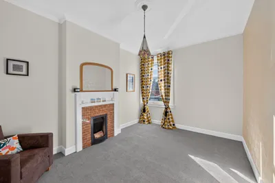 38 Lennox Row, Edinburgh, Midlothian, EH5 3LT - image 10