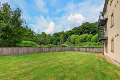 52 Esk Bridge,
Penicuik,
EH26 8QR - image 23