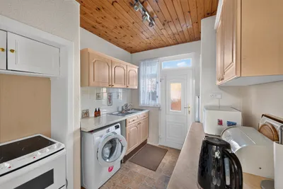 310 Calder Road, Edinburgh, Midlothian, EH11 3TB - image 9