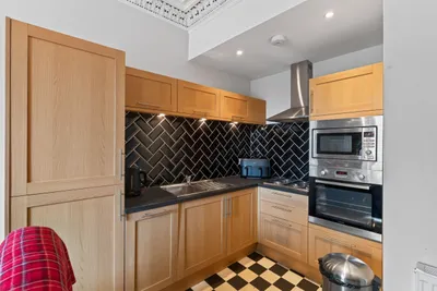 24/6 Duncan Street,
Edinburgh,
EH9 1SR - image 4