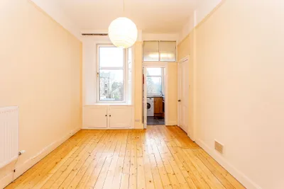 9/3 Falcon Gardens,
Edinburgh,
EH10 4AP - image 8
