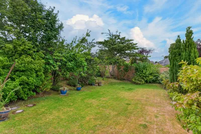 41 Craigleith Drive,
Edinburgh,
EH4 3JU - image 29