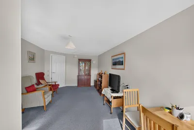 Flat 14 Caiystane Court, 11 Oxgangs Road North, Edinburgh, Midlothian, EH13 9AA - image 7