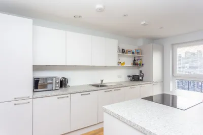 19/17 Salamander Place,
Edinburgh,
EH6 7JJ - image 13