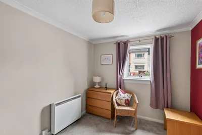 57/3 Orchard Brae Gardens,
Edinburgh,
EH4 2UQ - image 10