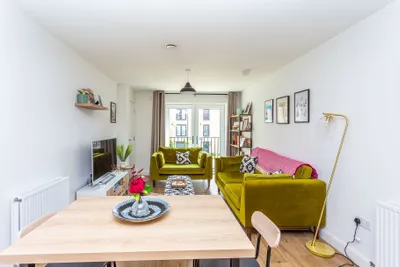 22/2 Margaret Thomson Crescent,
Edinburgh,
EH6 7FE - image 4