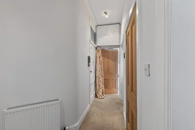 24/6 Duncan Street,
Edinburgh,
EH9 1SR - image 5