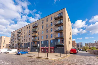 19/17 Salamander Place,
Edinburgh,
EH6 7JJ - image 1