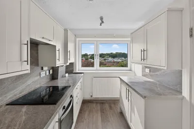 8f4 Coillesdene House, 1 Coillesdene Drive, Edinburgh, Midlothian, EH15 2LX - image 9