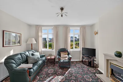 310 Calder Road, Edinburgh, Midlothian, EH11 3TB - image 4
