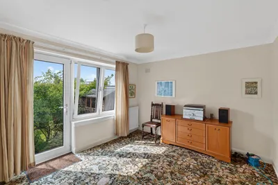 25 Frogston Terrace,
Edinburgh,
EH10 7AE - image 6