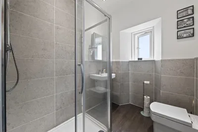 24/6 Duncan Street,
Edinburgh,
EH9 1SR - image 12