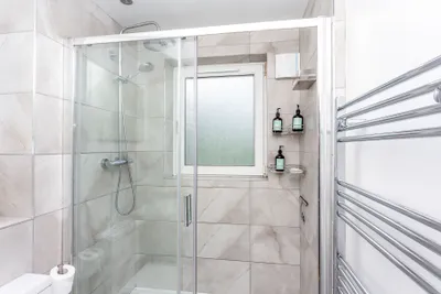 1 East Court, Ravelston House Park, Edinburgh, Midlothian, EH4 3LZ - image 7