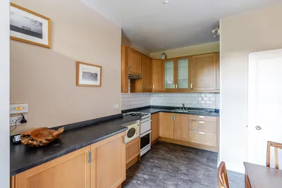 7/1 Craigcrook Place, Edinburgh, Midlothian, EH4 3NG - image 11