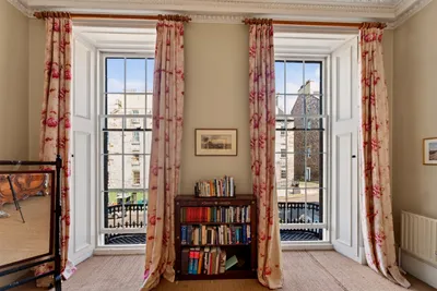20 Dublin Street,
New Town,
Edinburgh,
EH1 3PP - image 18