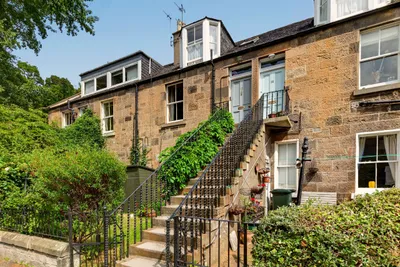 17 Avondale Place,
Edinburgh,
EH3 5HX - image 23