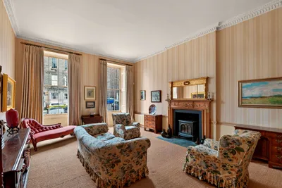 20 Dublin Street,
New Town,
Edinburgh,
EH1 3PP - image 2