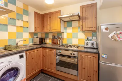 128/4 Duke Street,
Edinburgh,
EH6 8HR - image 2