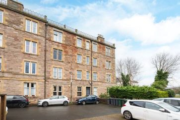 5/6 Kinghorn Place, Edinburgh EH6 4BN