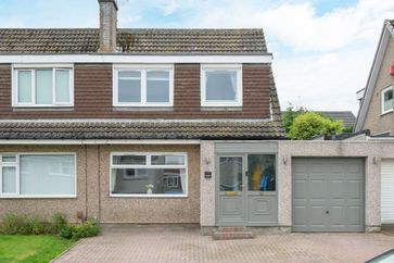 22 Baberton Mains Row, Edinburgh, EH14 3EH